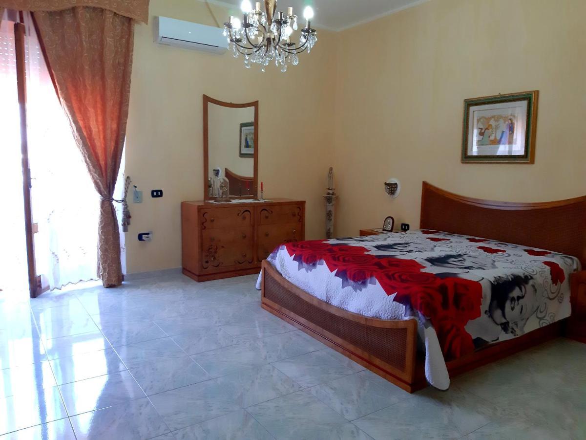 A Casa Di Roberto Apartment Porto Cesareo Exterior foto